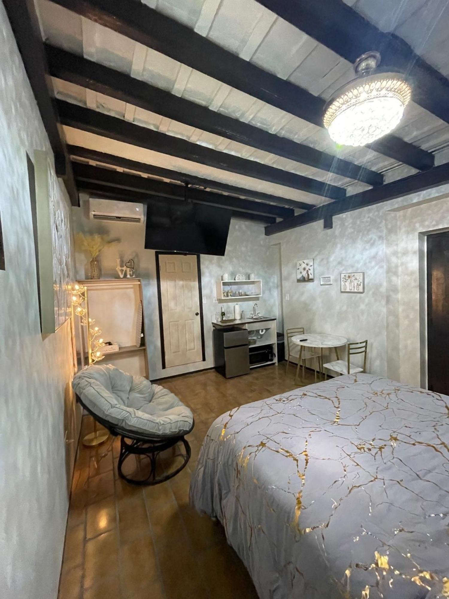 The Suites & Vintage Apartment At Casa Of Essence In Heart Of Old Сан-Хуан Екстер'єр фото